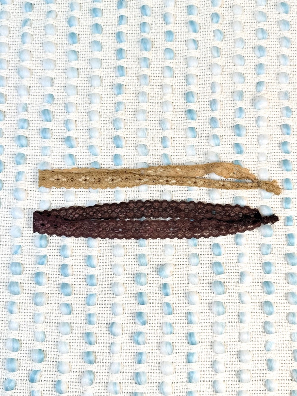 Set of 2 Lace Headbands in Brown & Tan